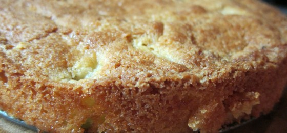 The world's best and easiest apple teacake